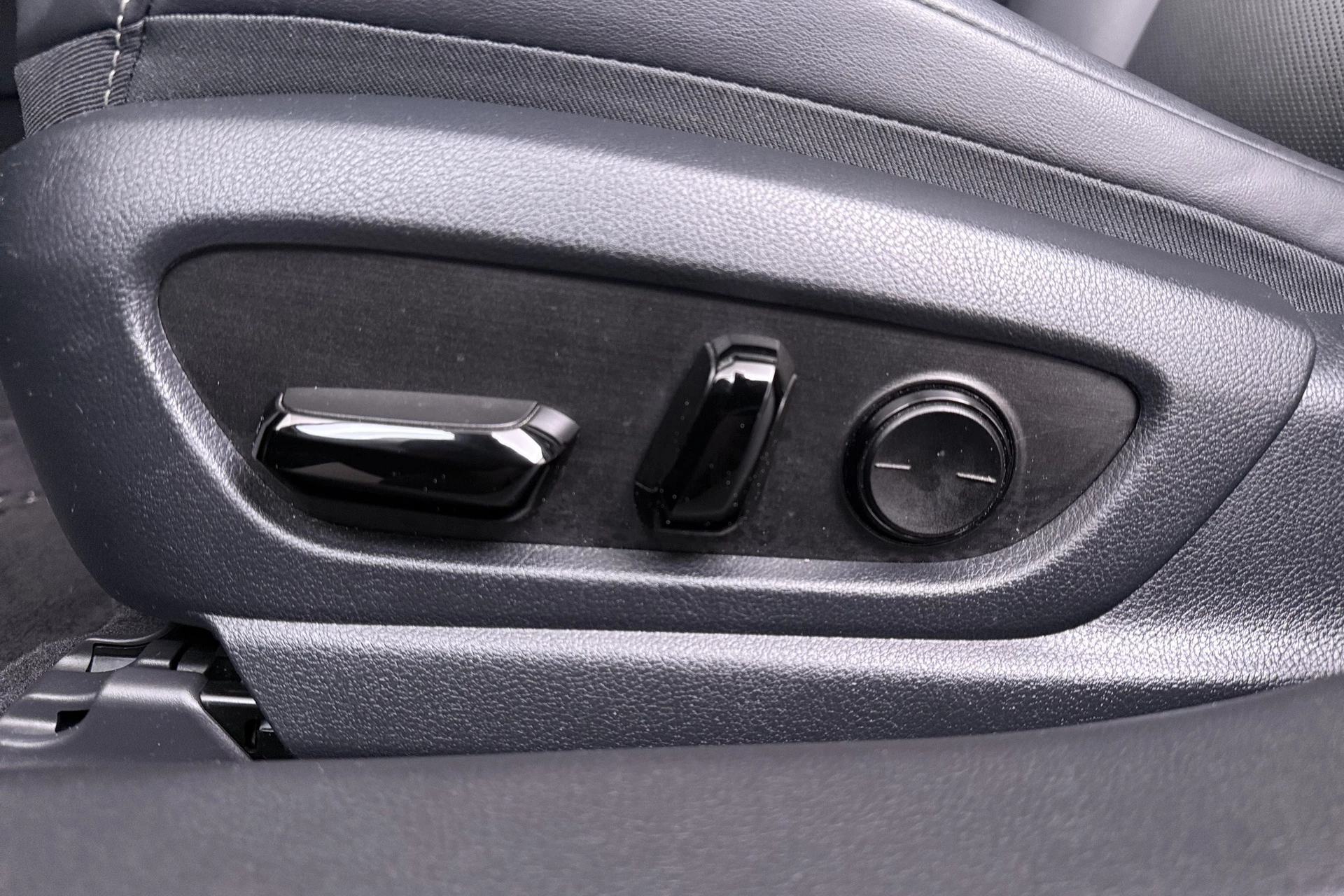 Hoofdafbeelding Lexus ES