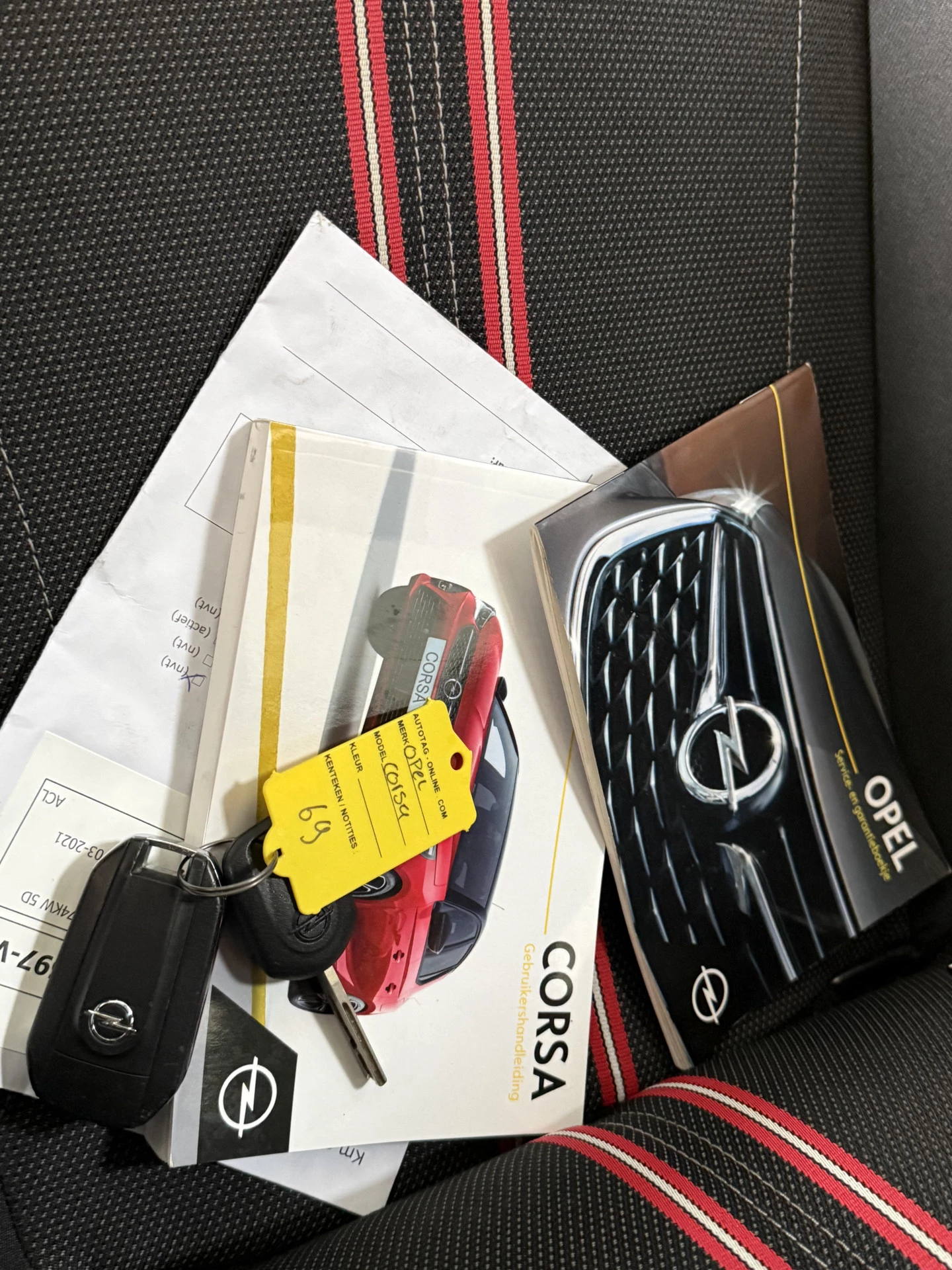 Hoofdafbeelding Opel Corsa