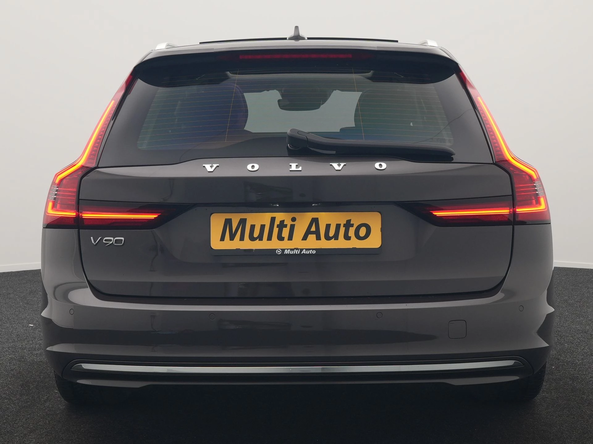 Hoofdafbeelding Volvo V90