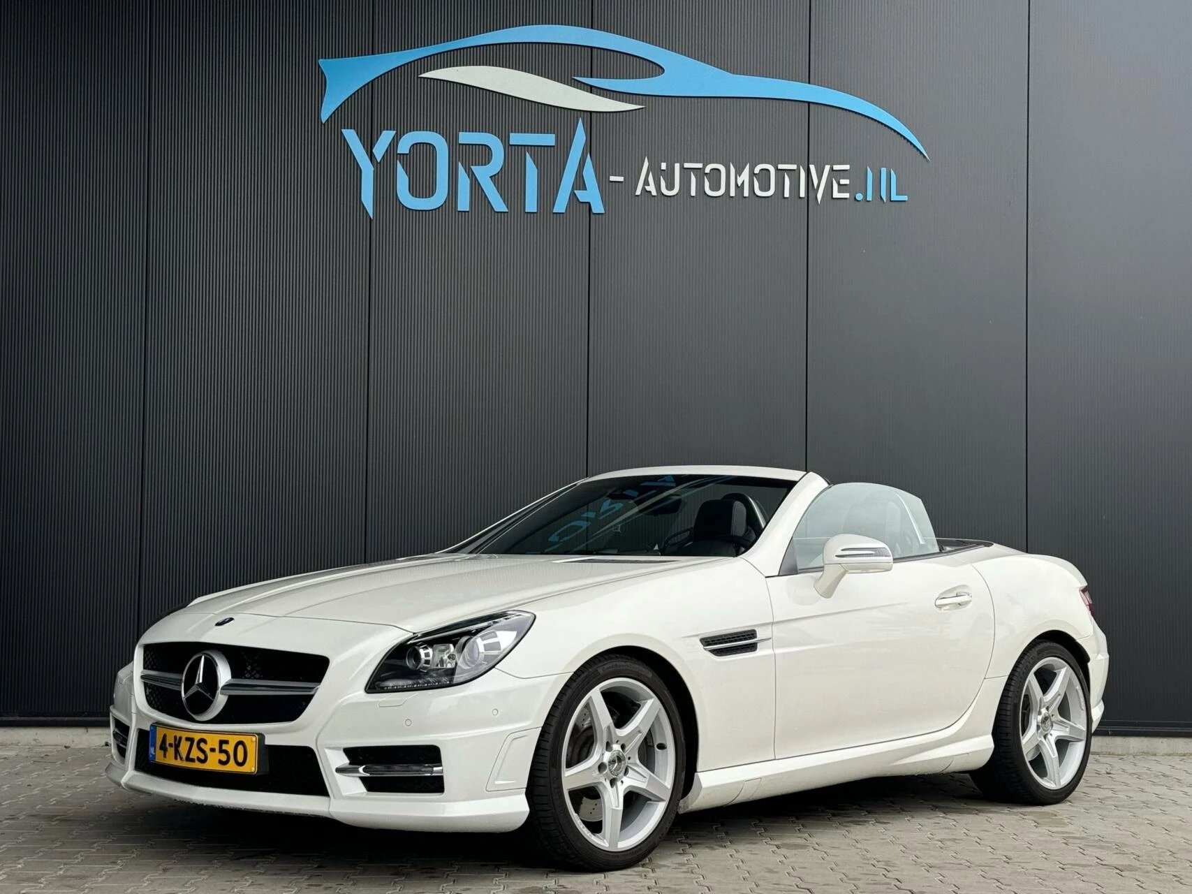 Hoofdafbeelding Mercedes-Benz SLK