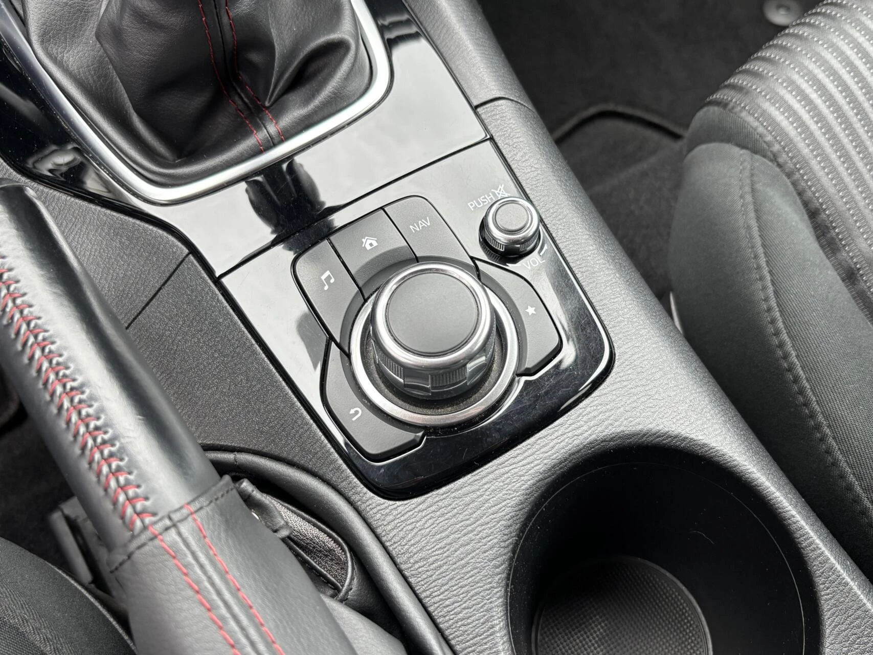 Hoofdafbeelding Mazda 3
