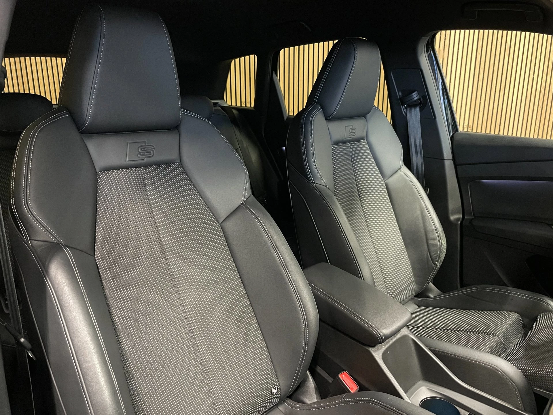 Hoofdafbeelding Audi Q4 e-tron