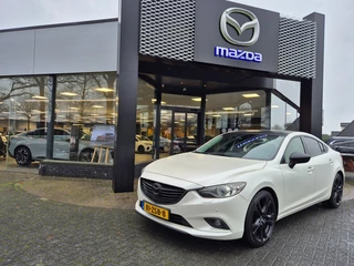 Hoofdafbeelding Mazda 6 Mazda 6 SKYACTIV-G 2.0 6MT 165PK GT-M / White leder / Special carwrap / Trekhaak