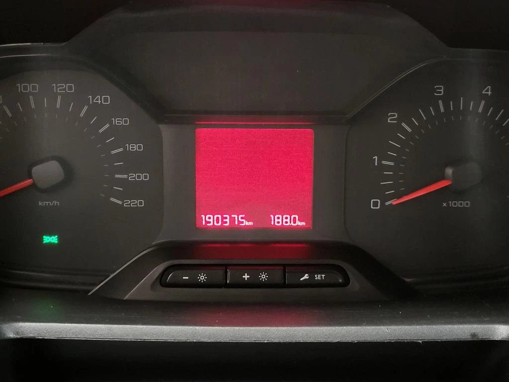 Hoofdafbeelding Peugeot Partner