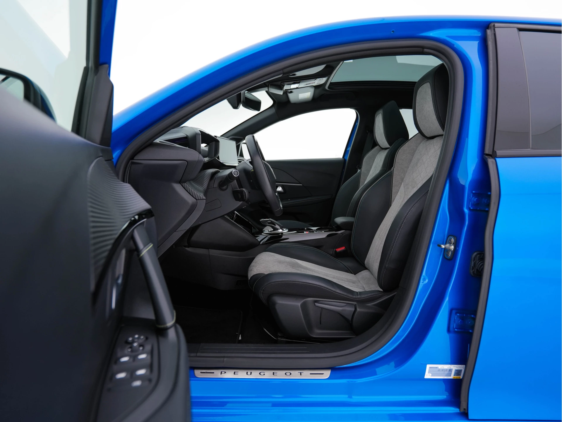 Hoofdafbeelding Peugeot e-208