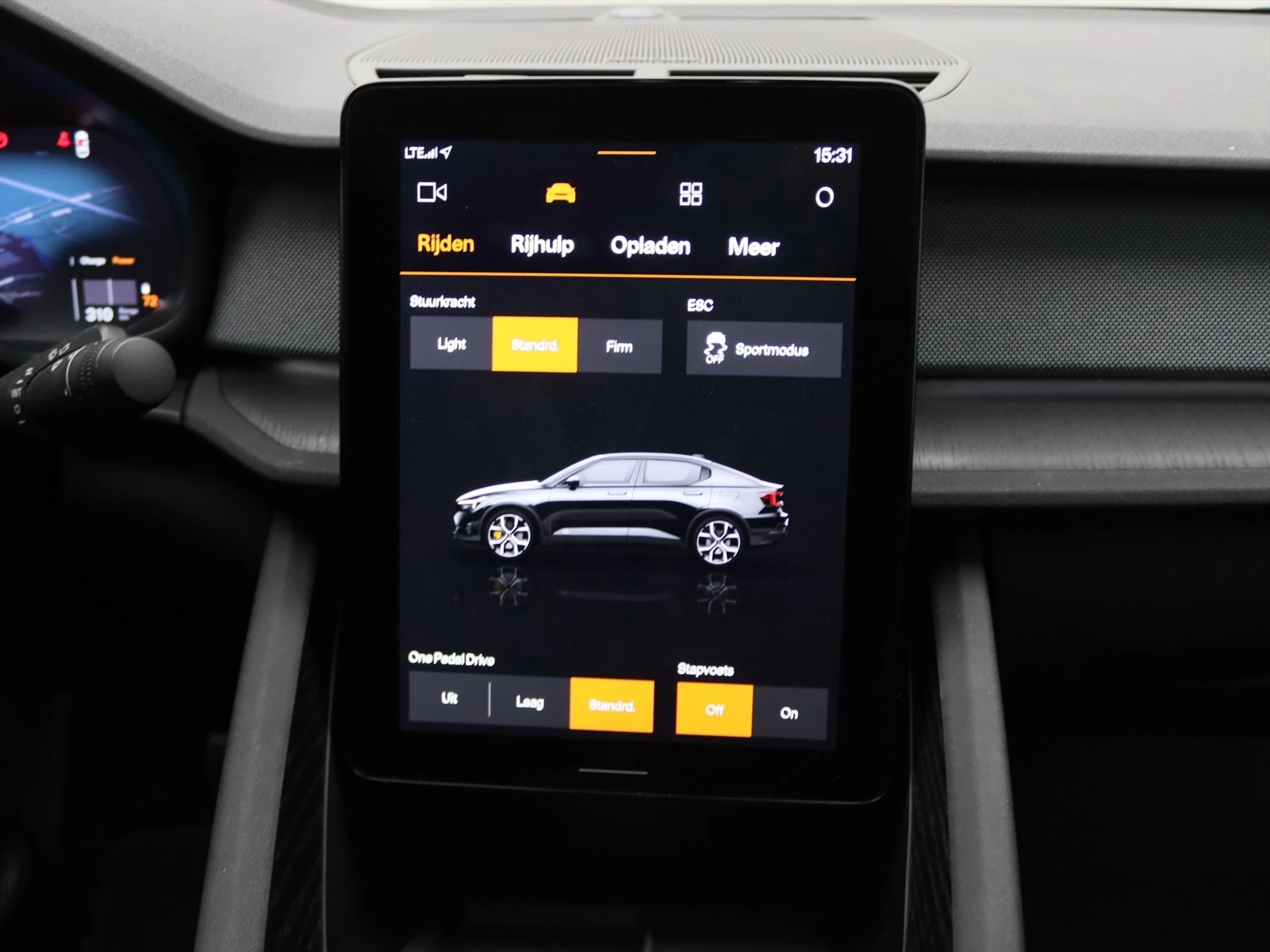 Hoofdafbeelding Polestar 2