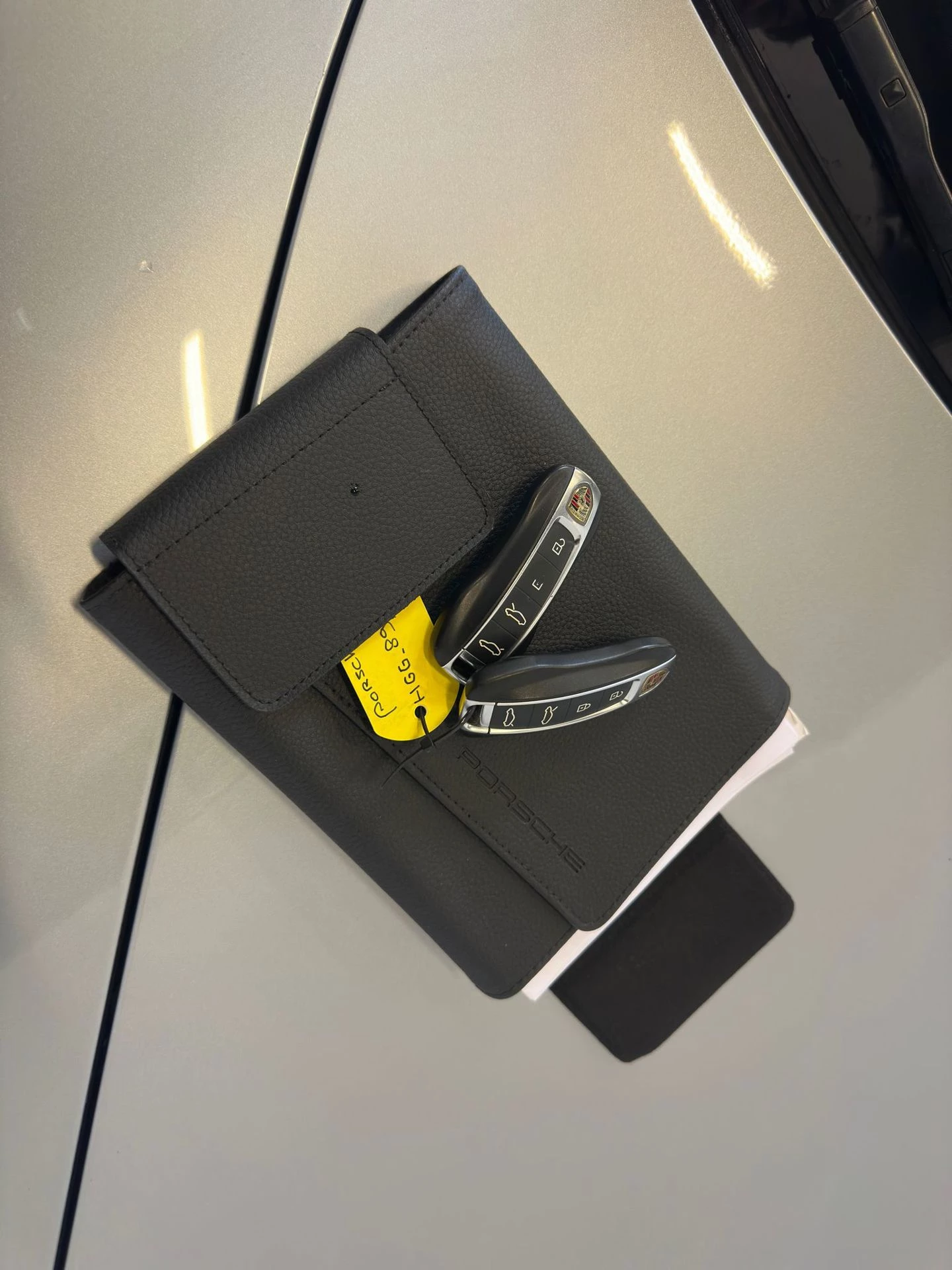 Hoofdafbeelding Porsche Taycan