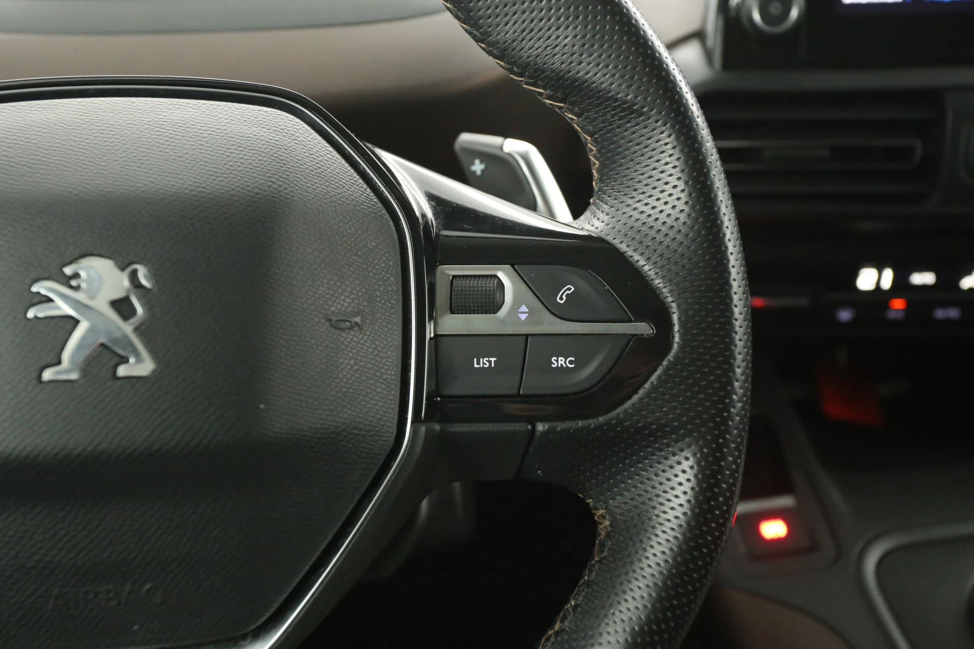 Hoofdafbeelding Peugeot Rifter