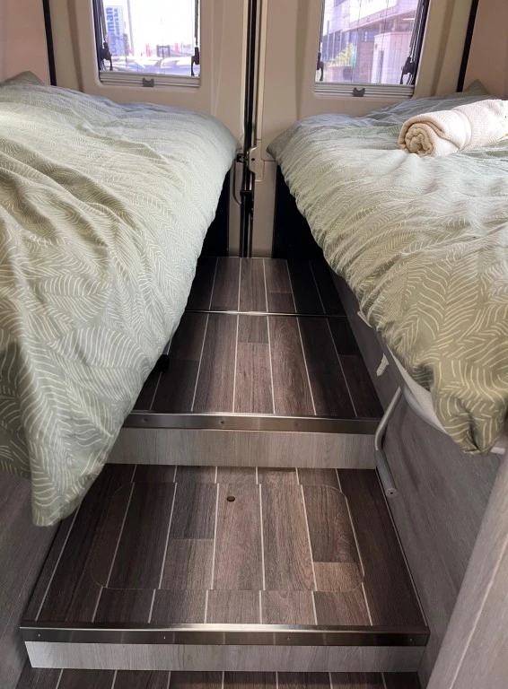 Hoofdafbeelding Roller Team Livingstone 640 Duo Adv. Aut.