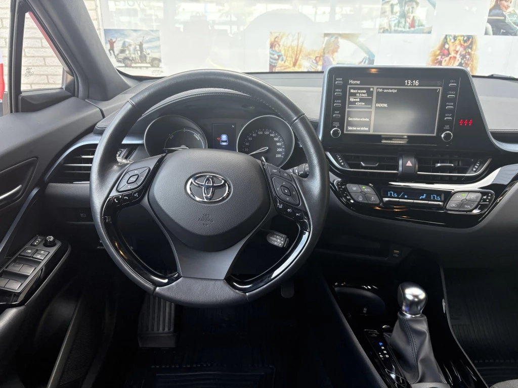 Hoofdafbeelding Toyota C-HR
