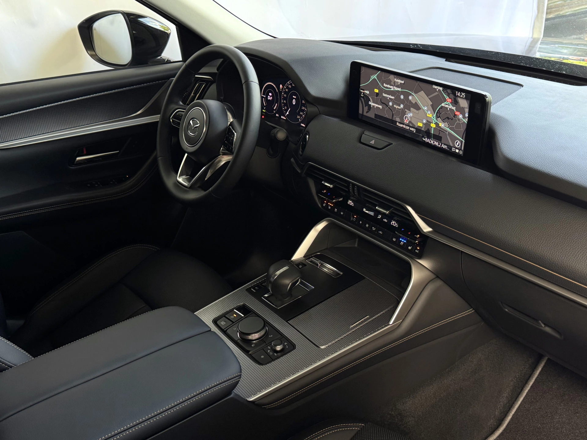 Hoofdafbeelding Mazda CX-60