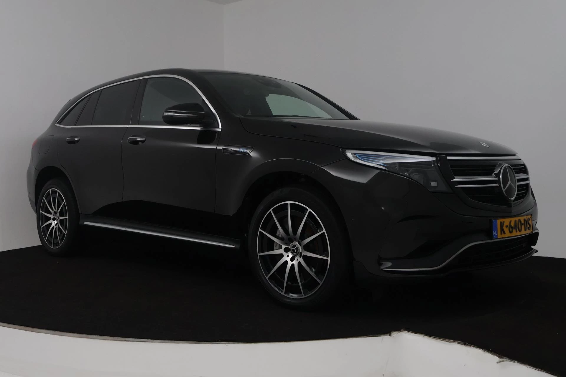 Hoofdafbeelding Mercedes-Benz EQC