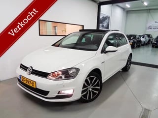 Volkswagen Golf 1.2 TSI CUP Edition 6Bak/ PanoDak/ Navi/ 17'