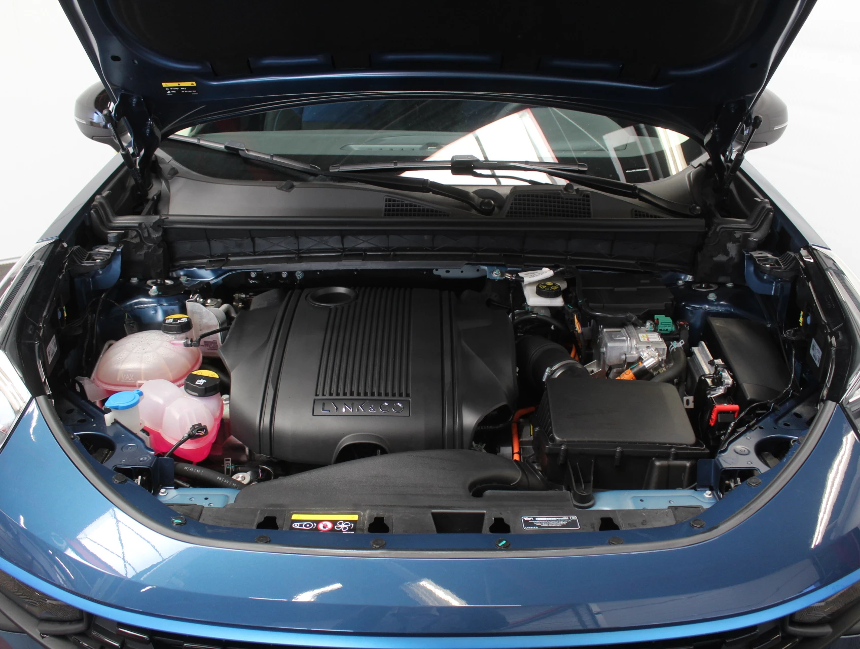 Hoofdafbeelding Lynk & Co 01