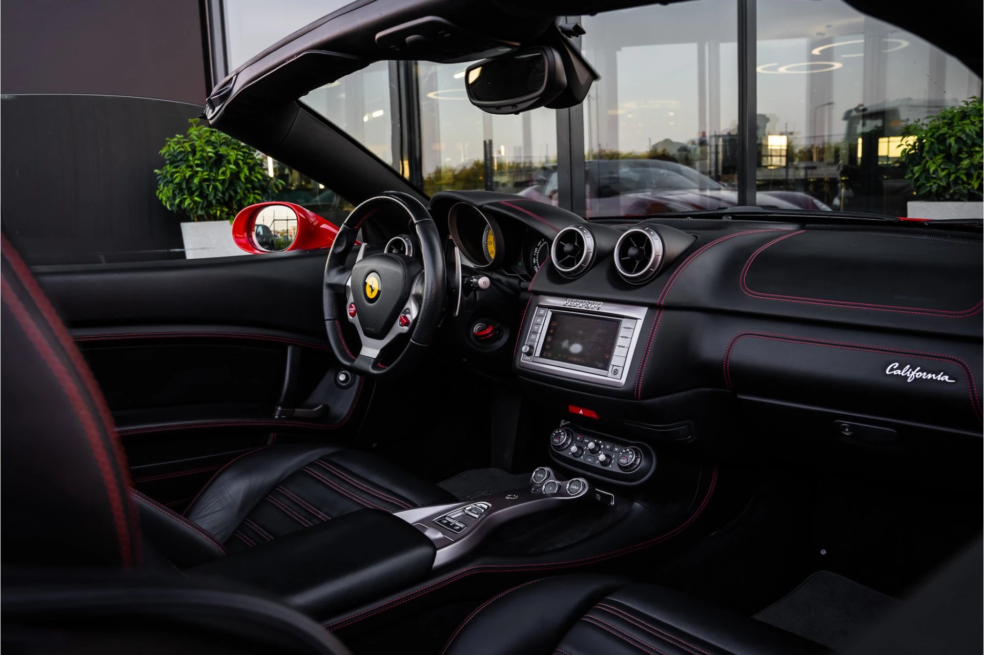 Hoofdafbeelding Ferrari California