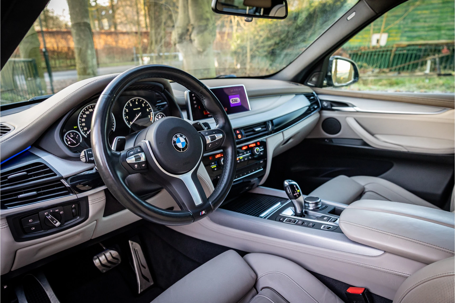 Hoofdafbeelding BMW X5