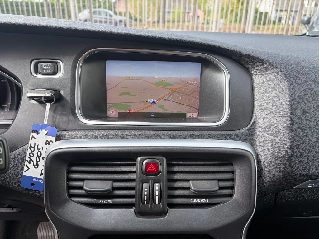 Hoofdafbeelding Volvo V40