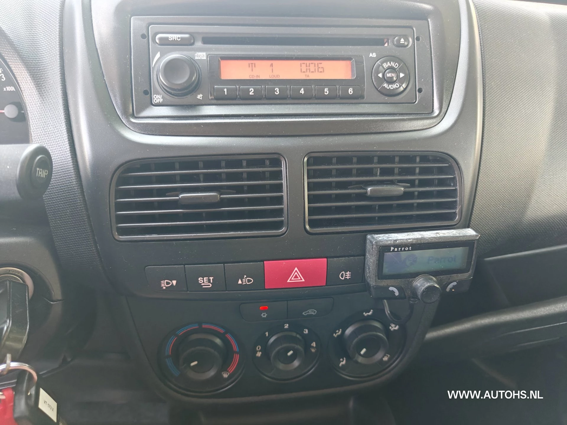 Hoofdafbeelding Opel Combo
