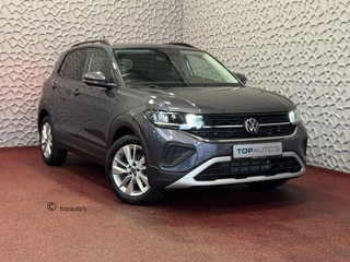 Hoofdafbeelding Volkswagen T-Cross Volkswagen T-Cross 1.5 150PK LED V+A CAMERA DIG.COCKPIT PRO STOELVERW KEYLESS P-ASSIST NIEUWE MODEL "Volkswagen rijden begint bij Topautos.nl – 75 topmodellen direct op voorraad!"