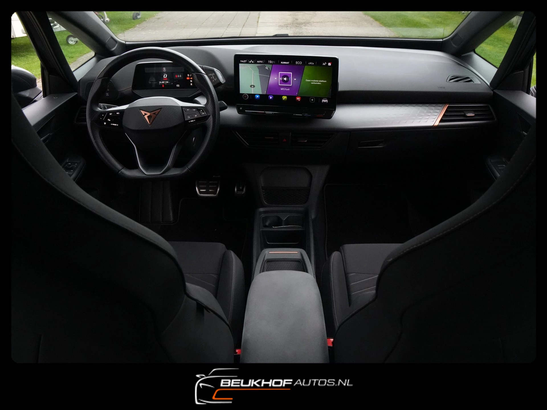 Hoofdafbeelding CUPRA Born