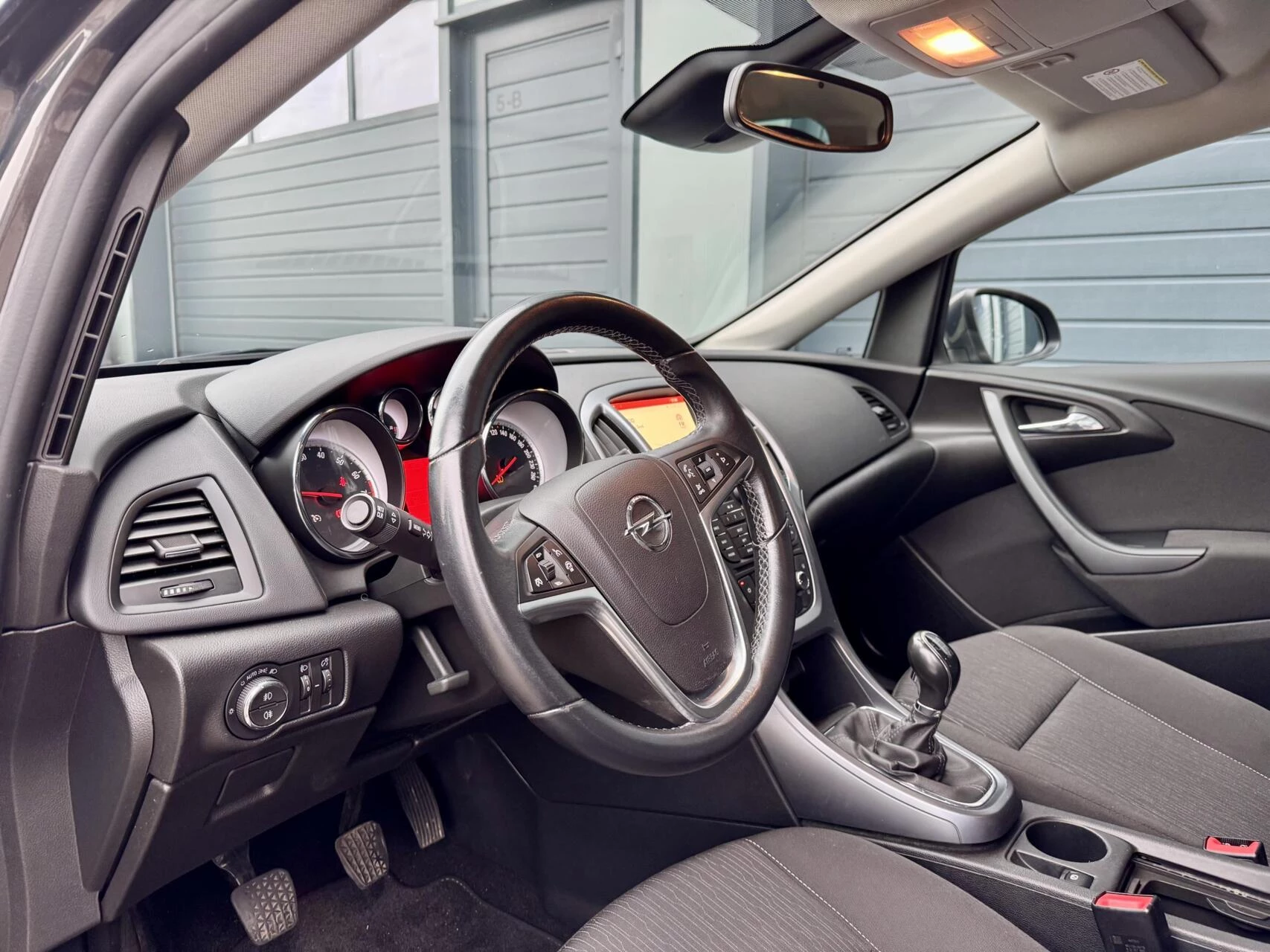 Hoofdafbeelding Opel Astra
