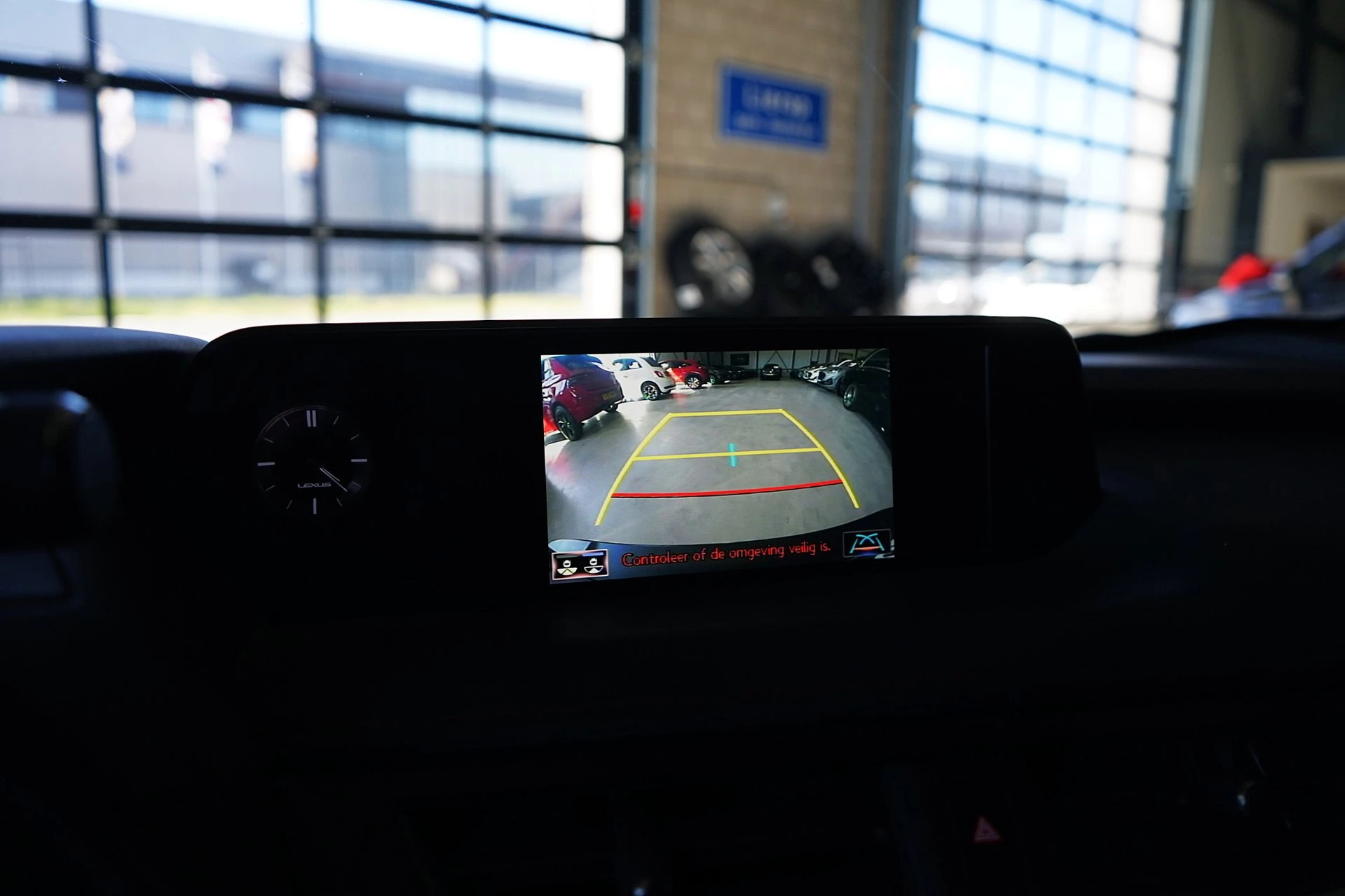 Hoofdafbeelding Lexus UX