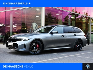 BMW 3 Serie Touring 330i M Sport Automaat / Panoramadak / Sportstoelen / Adaptieve LED / Achteruitrijcamera / M Sportonderstel / Parking Assistant / Live Cockpit Professional