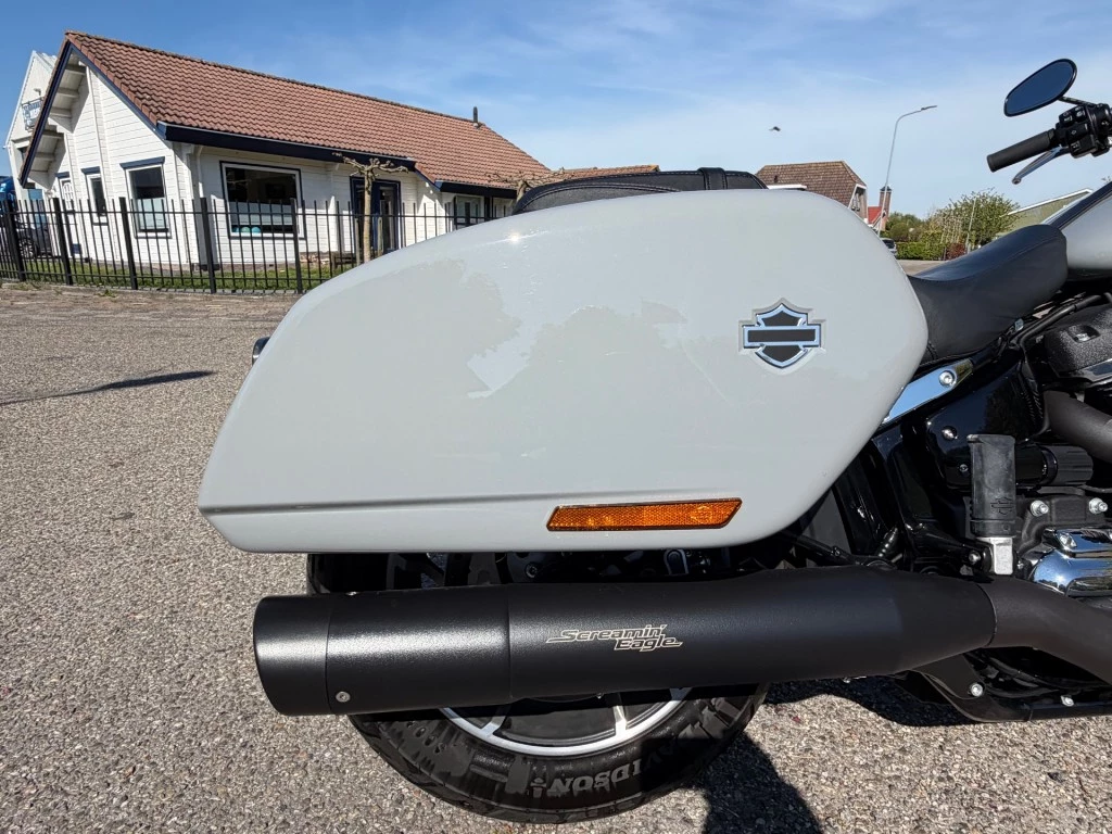Hoofdafbeelding Harley-Davidson Sport Glide