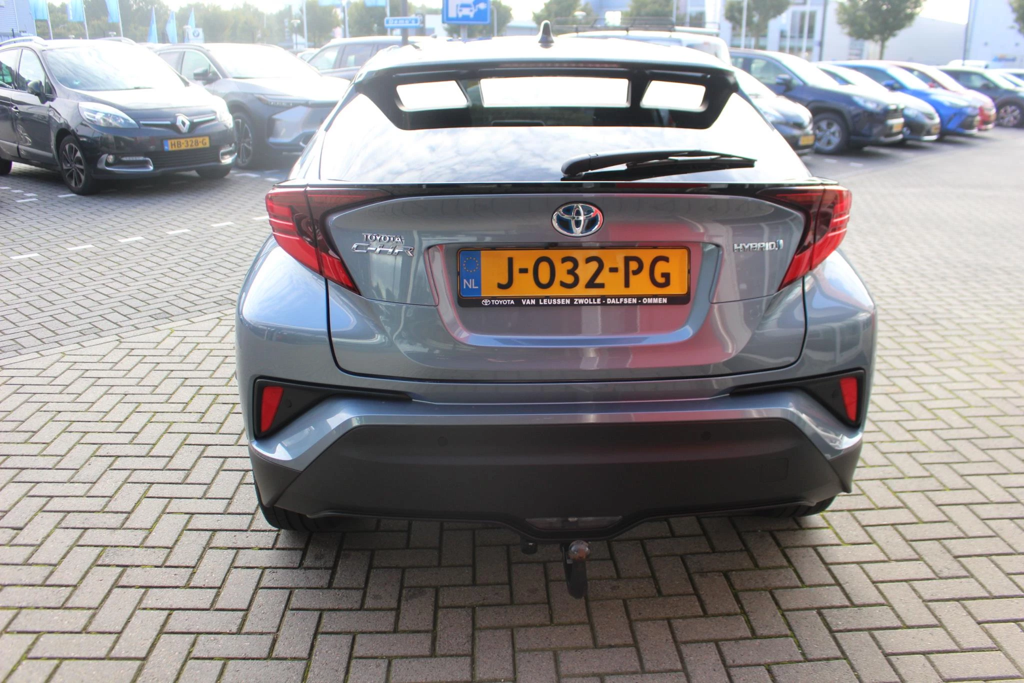 Hoofdafbeelding Toyota C-HR
