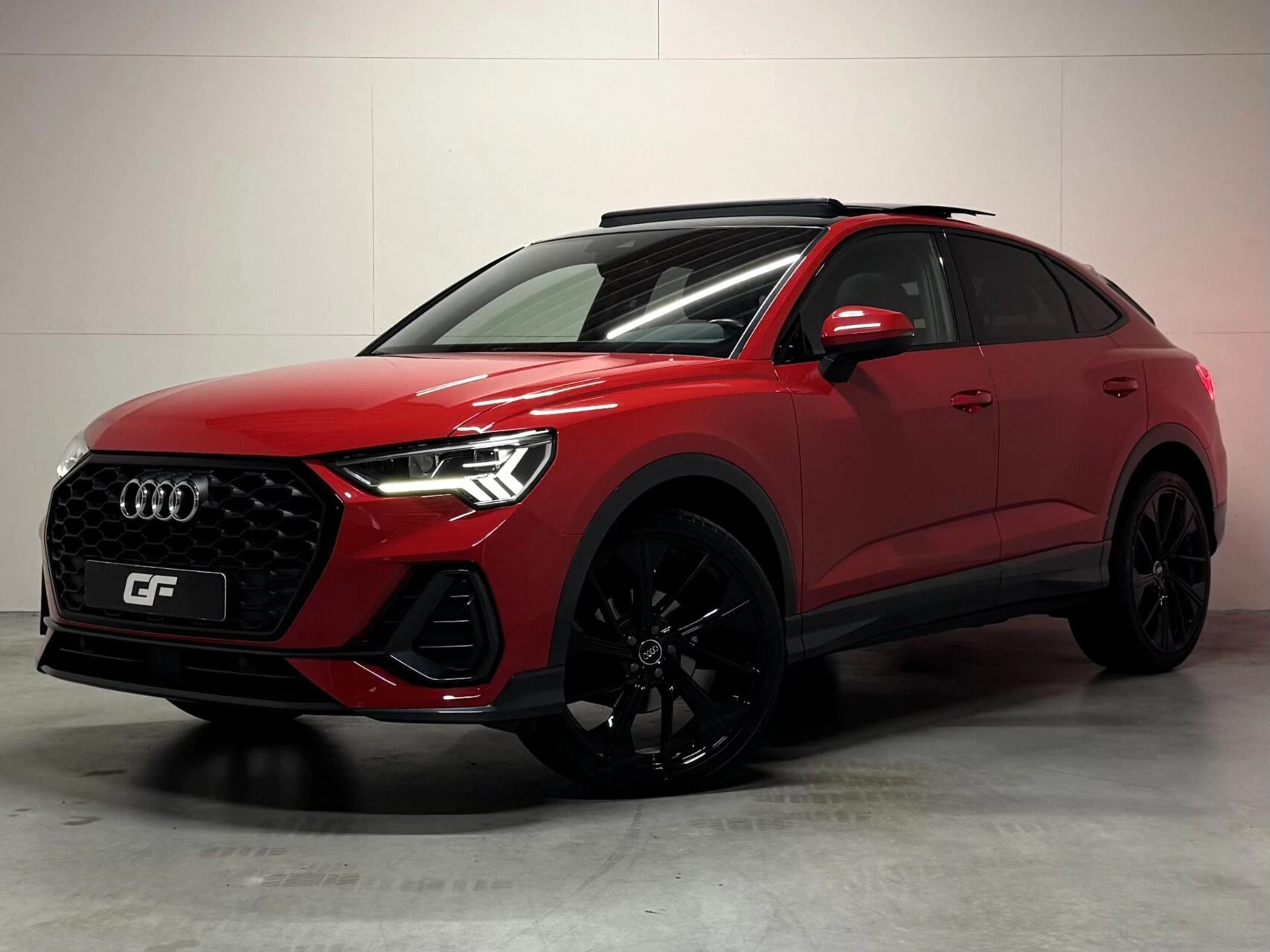 Hoofdafbeelding Audi Q3