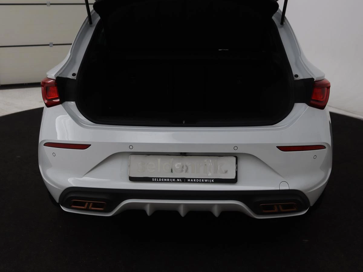Hoofdafbeelding CUPRA Leon