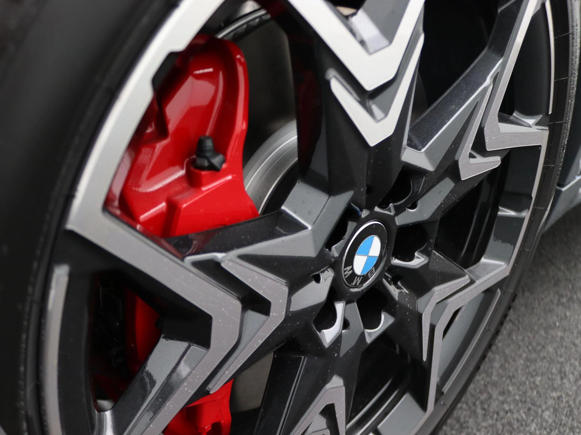 Hoofdafbeelding BMW iX2