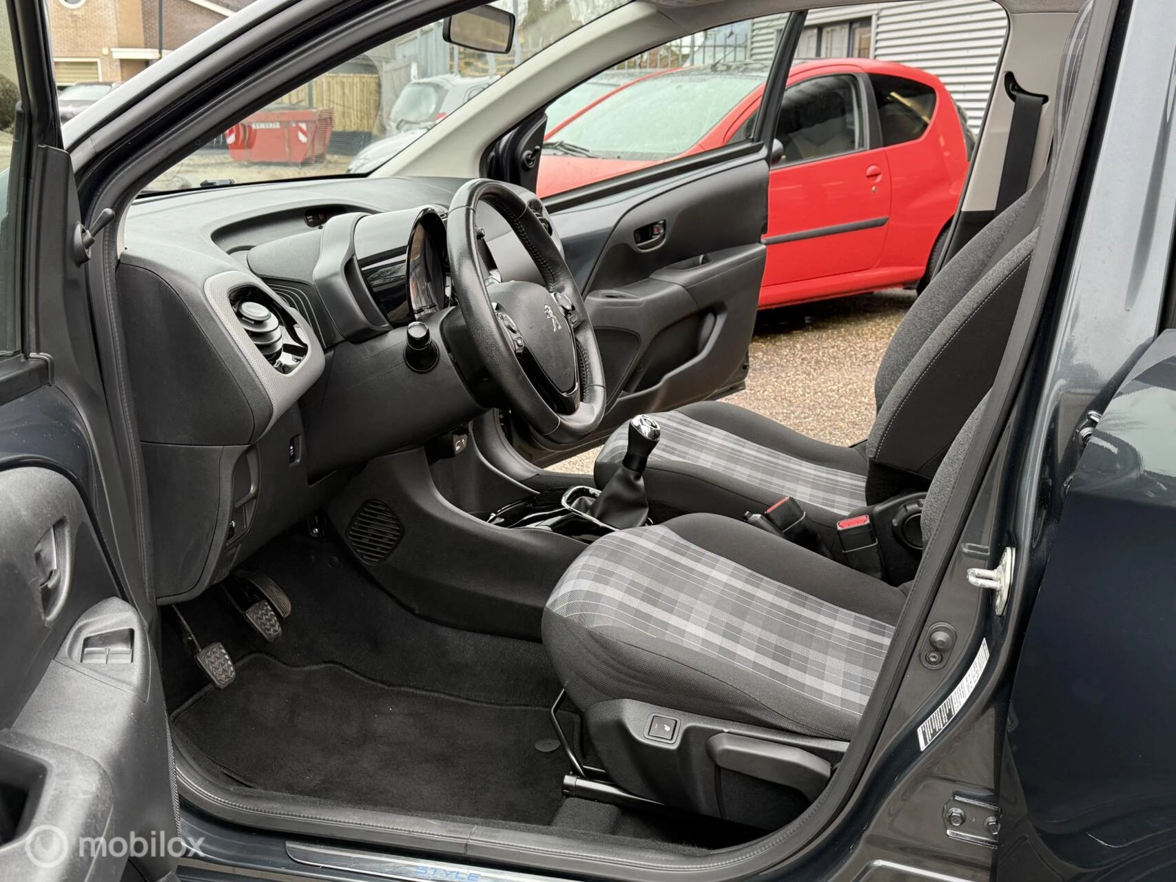 Hoofdafbeelding Peugeot 108