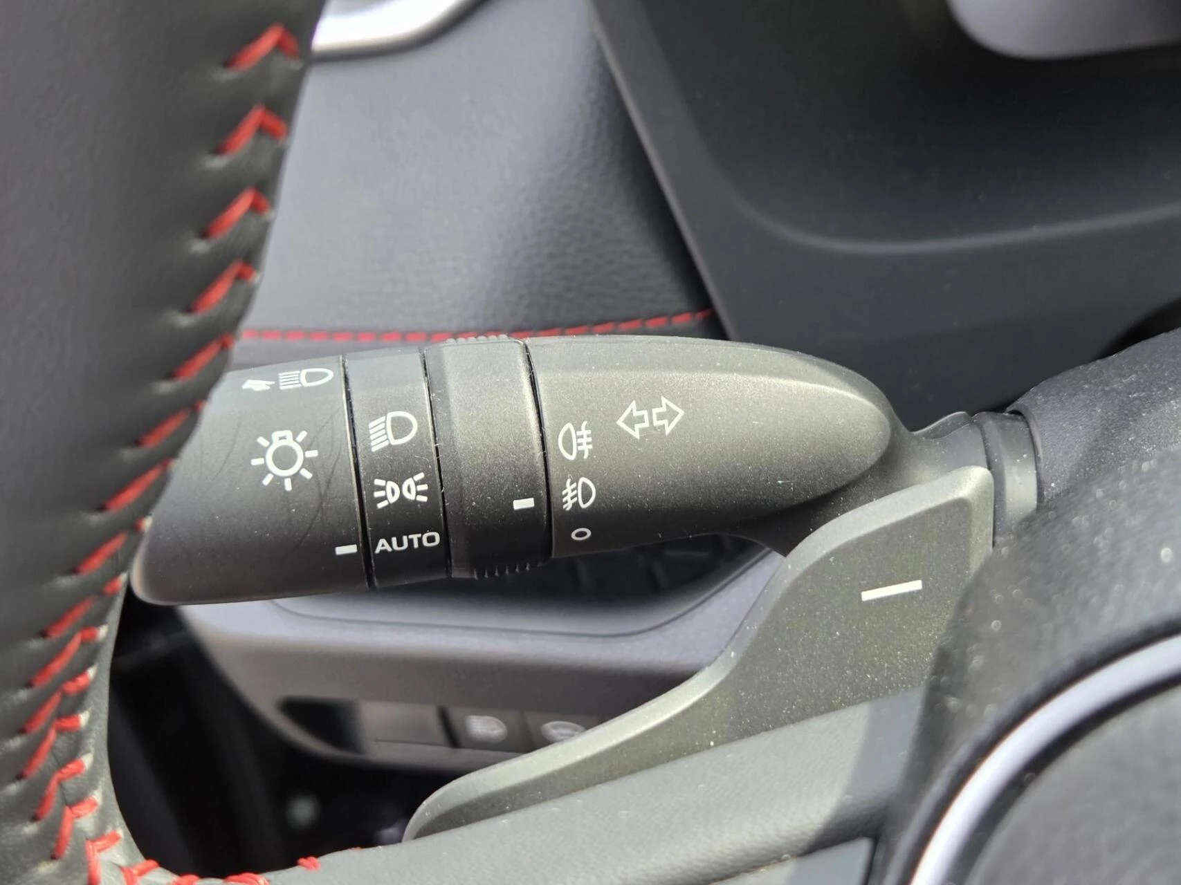 Hoofdafbeelding Suzuki Across