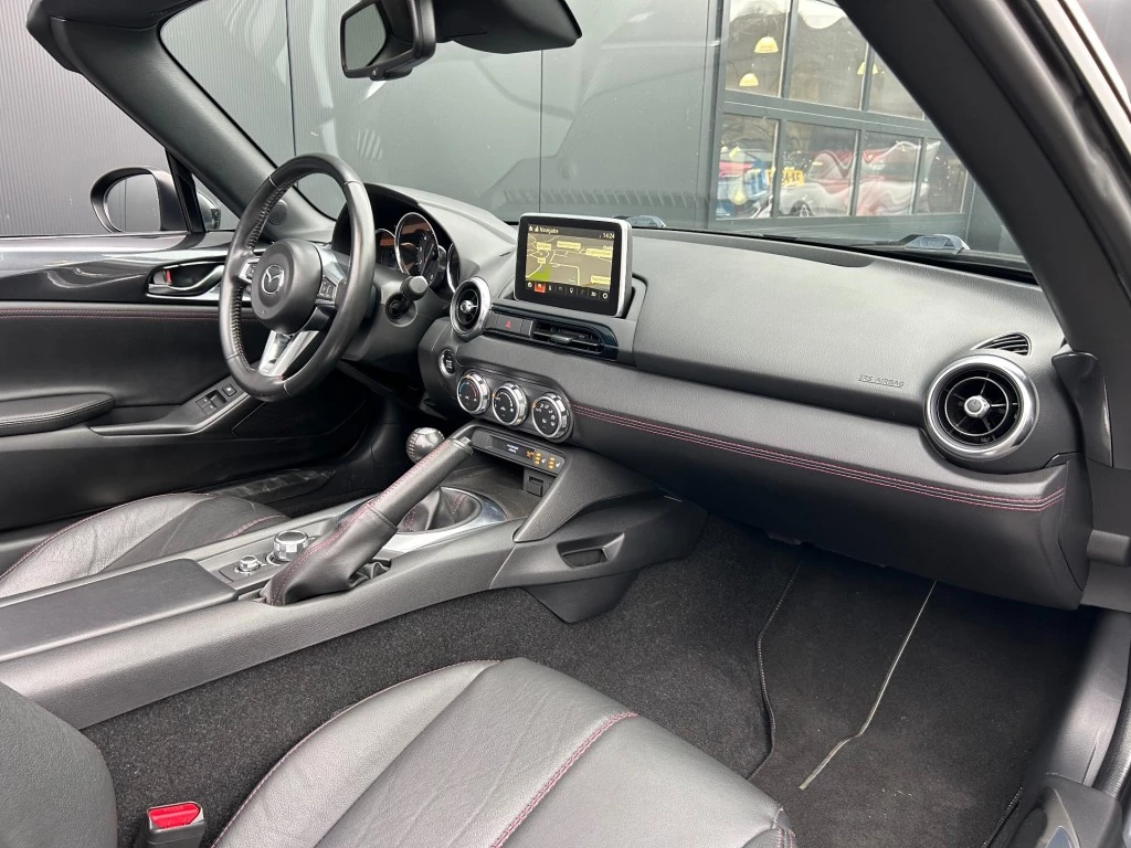 Hoofdafbeelding Mazda MX-5