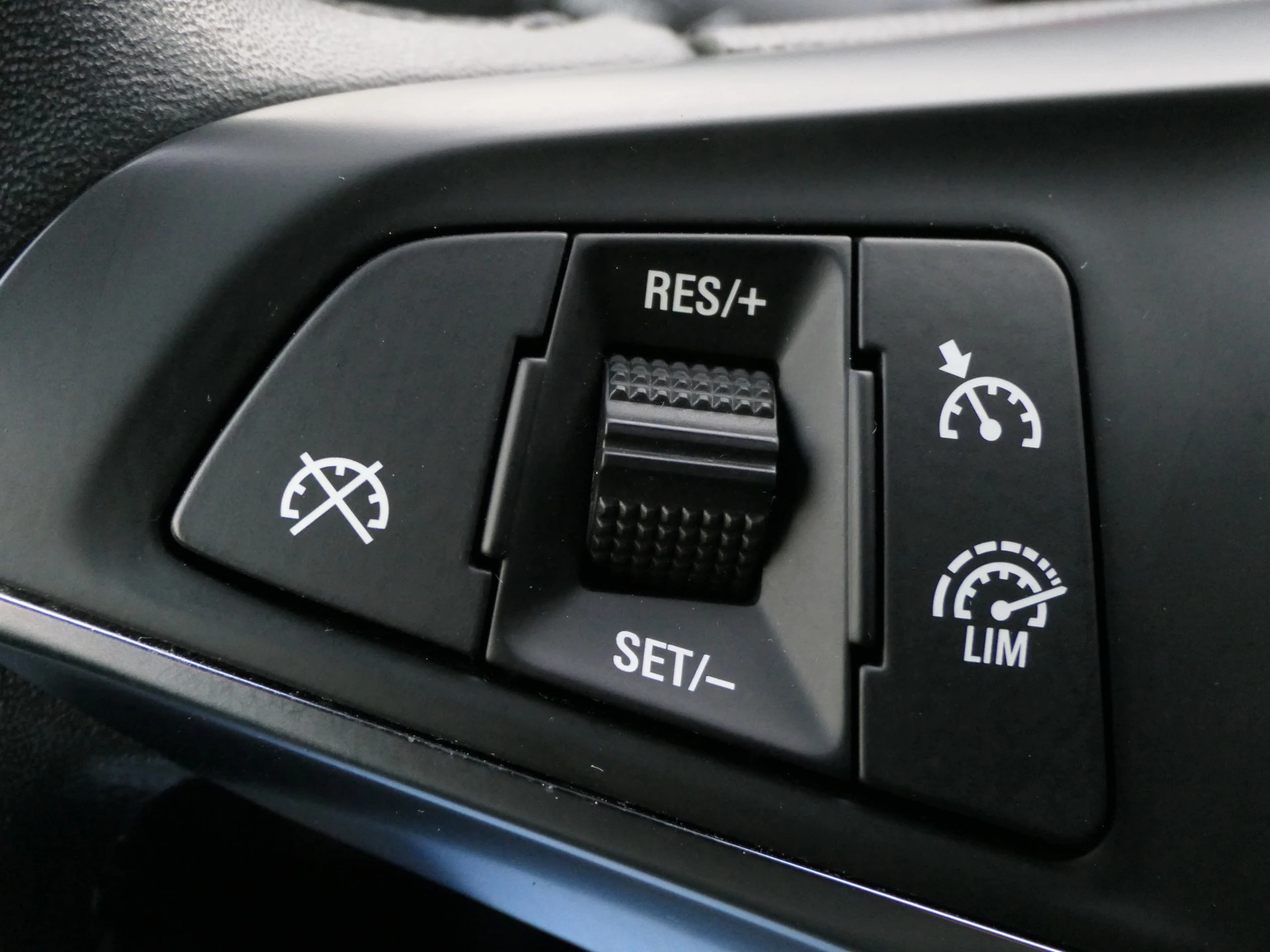 Hoofdafbeelding Opel ADAM