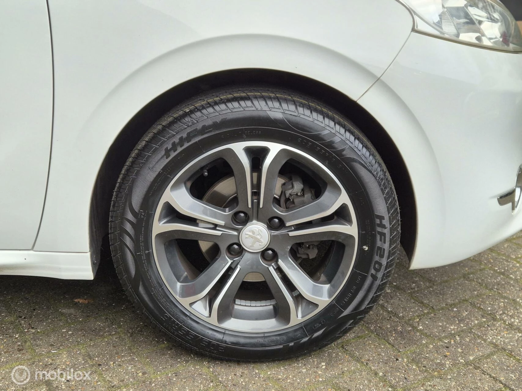 Hoofdafbeelding Peugeot 208