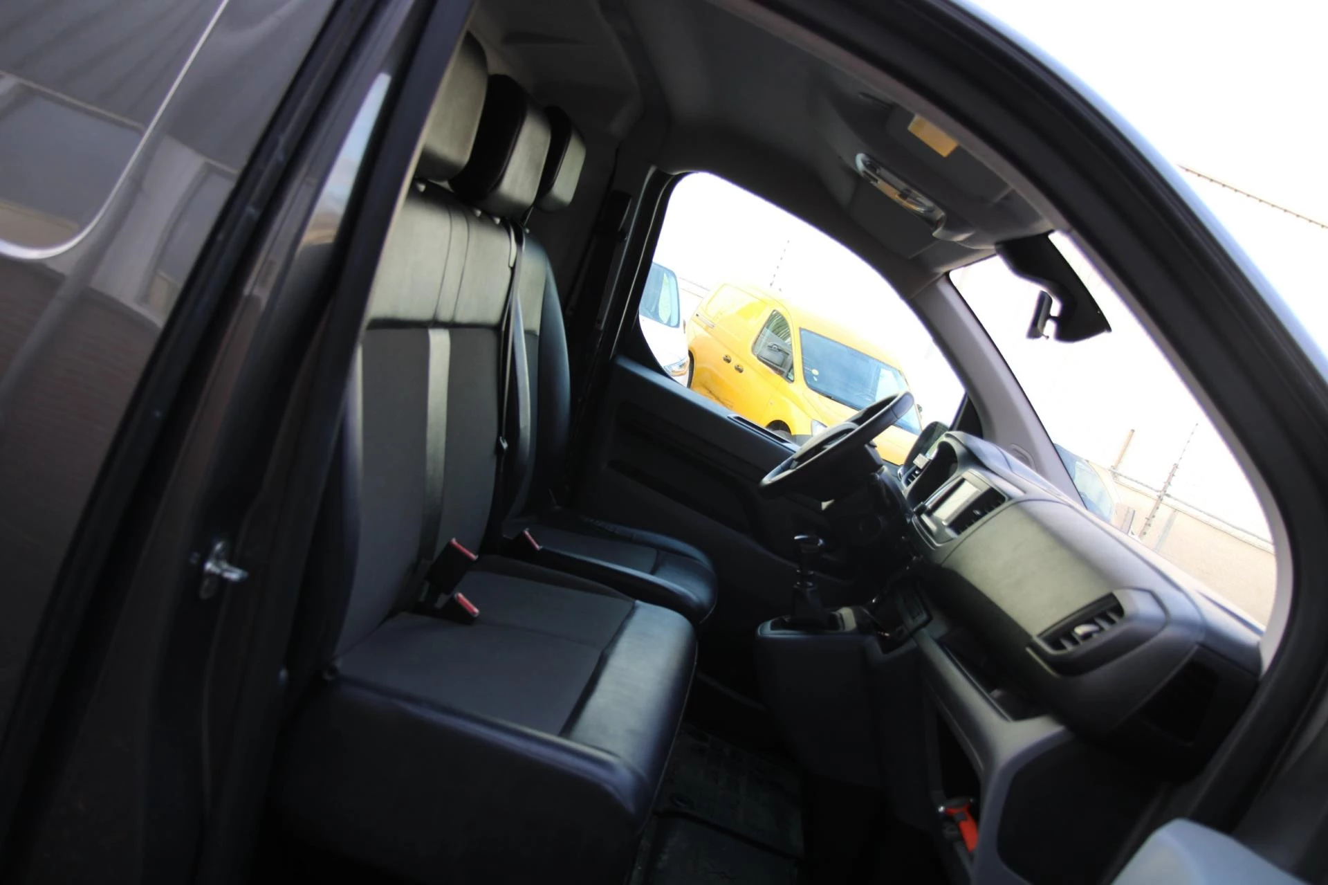 Hoofdafbeelding Peugeot Expert