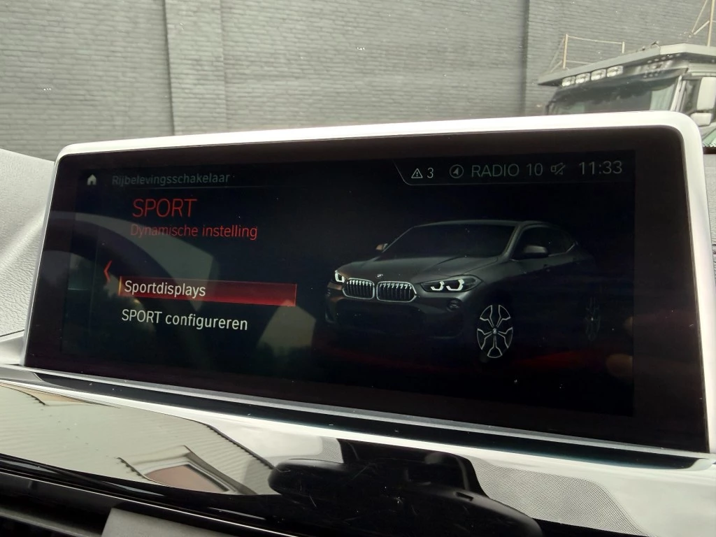 Hoofdafbeelding BMW X2