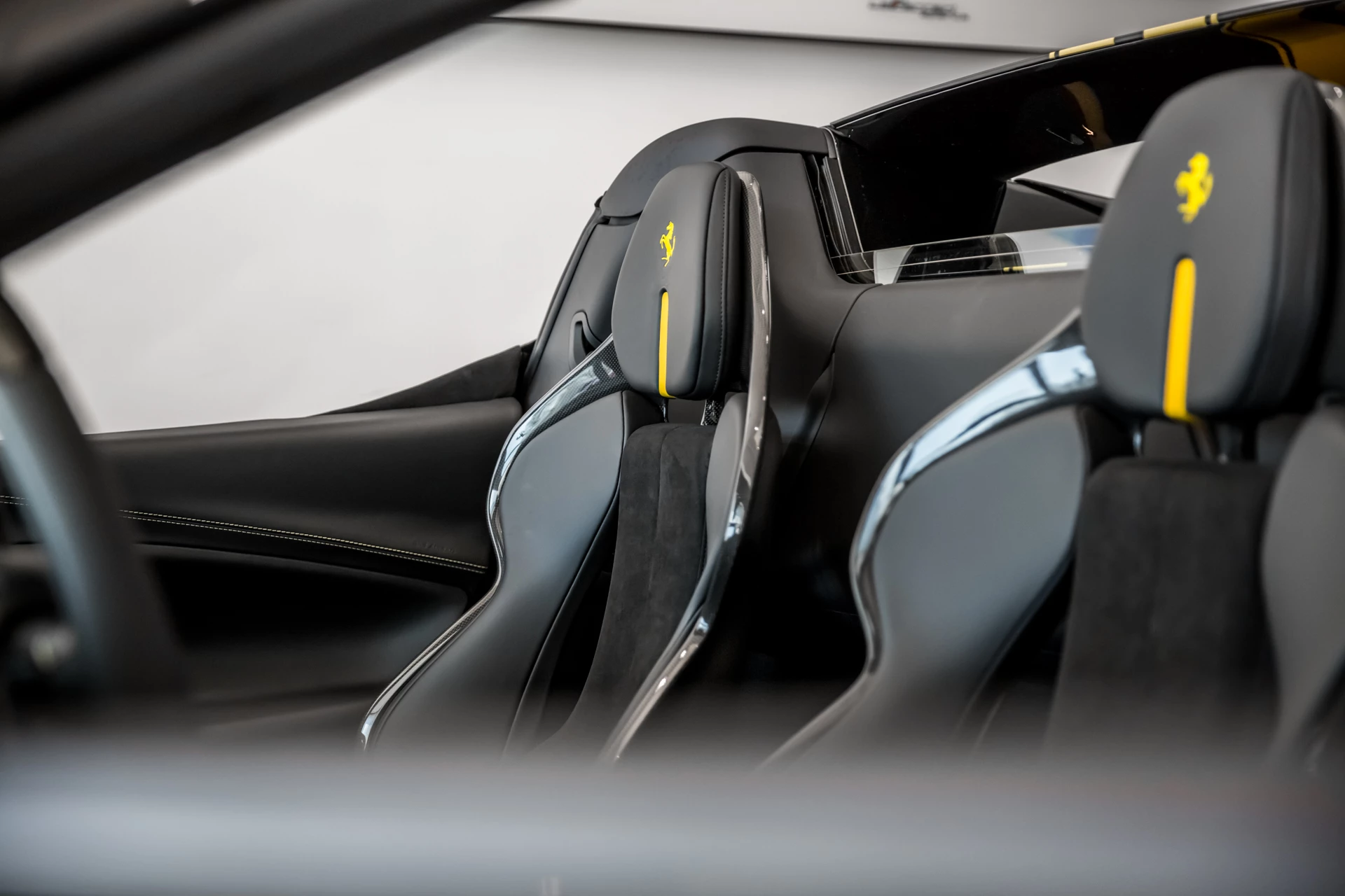 Hoofdafbeelding Ferrari 296