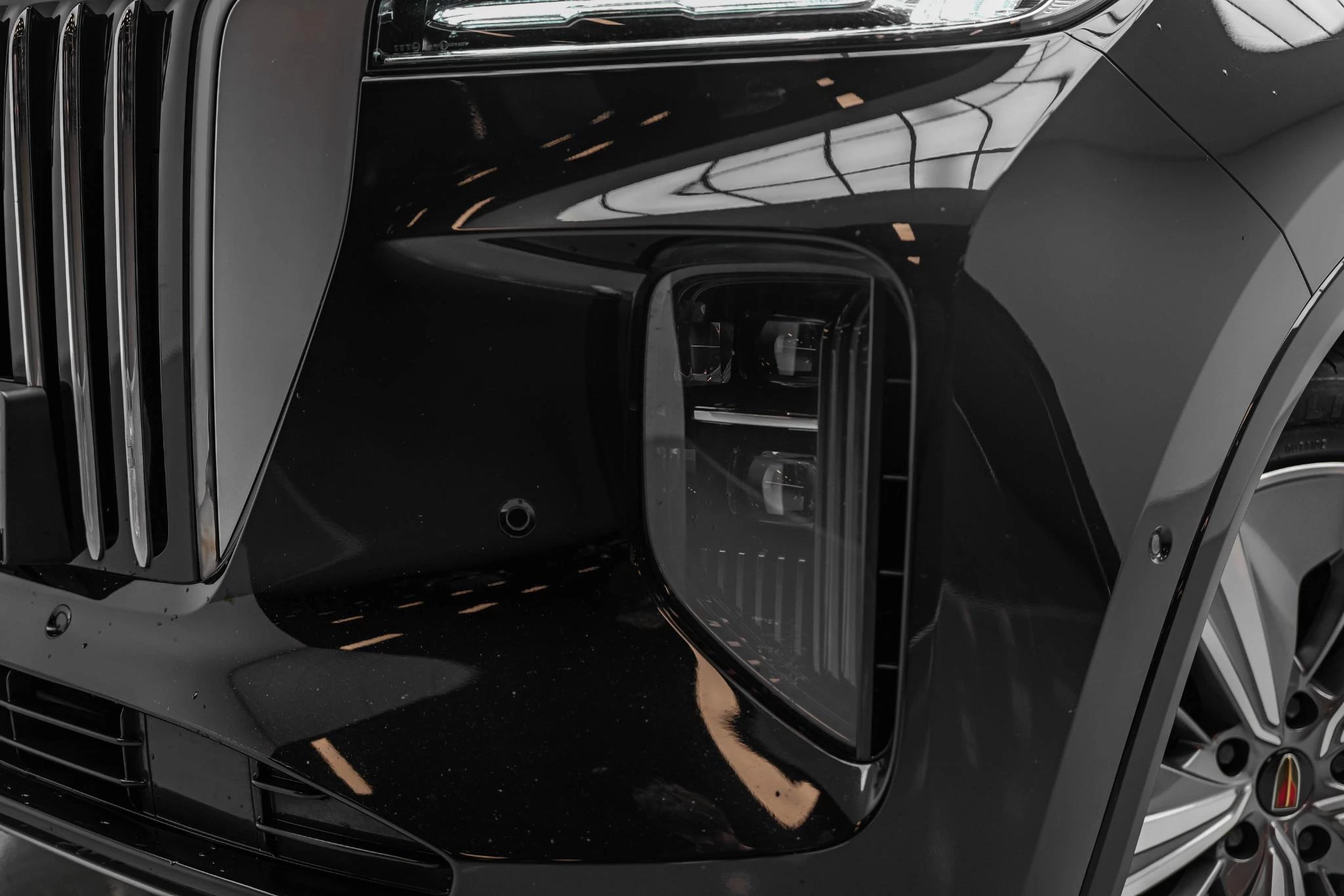 Hoofdafbeelding Hongqi E-HS9