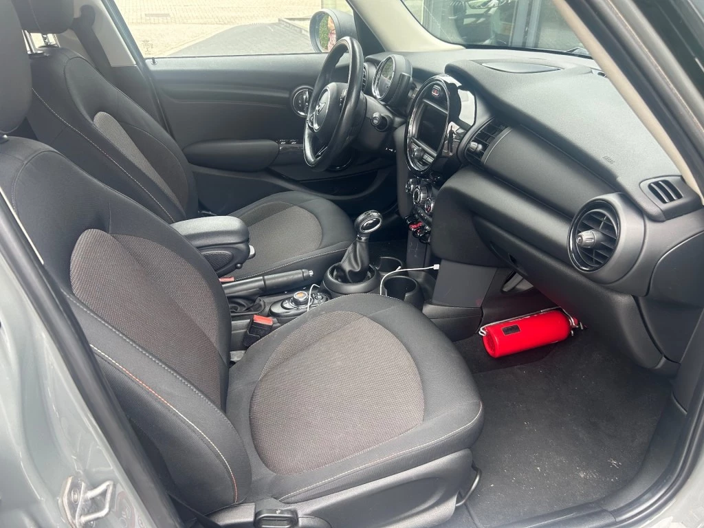 Hoofdafbeelding MINI One