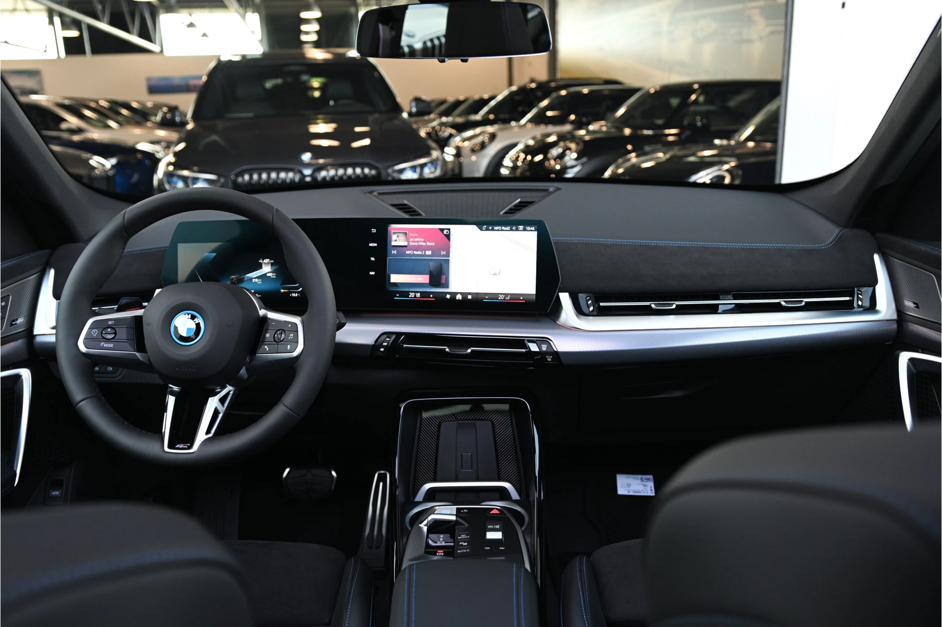Hoofdafbeelding BMW iX1