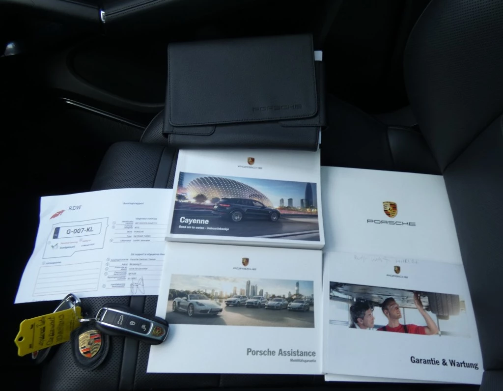 Hoofdafbeelding Porsche Cayenne