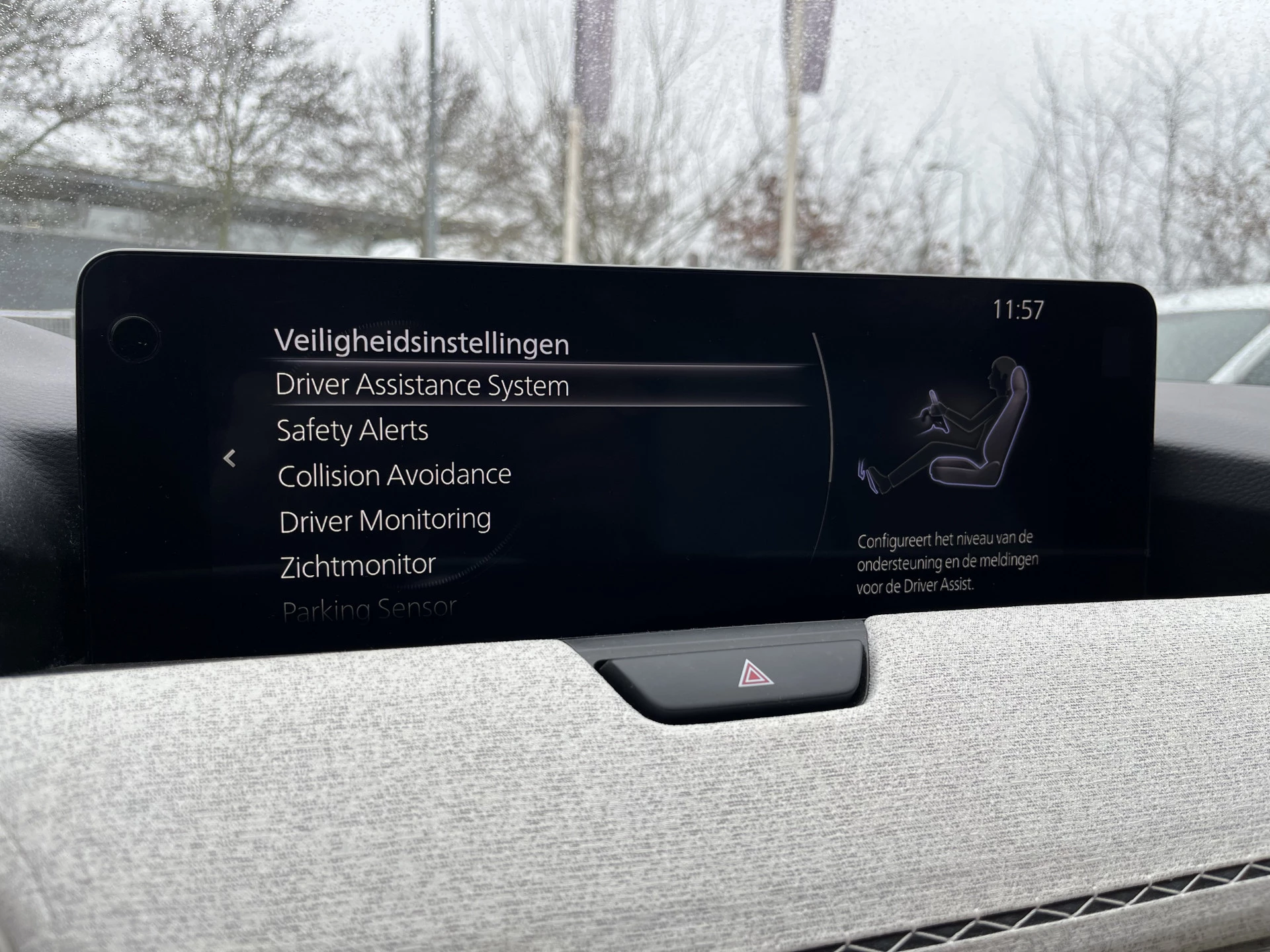 Hoofdafbeelding Mazda CX-60