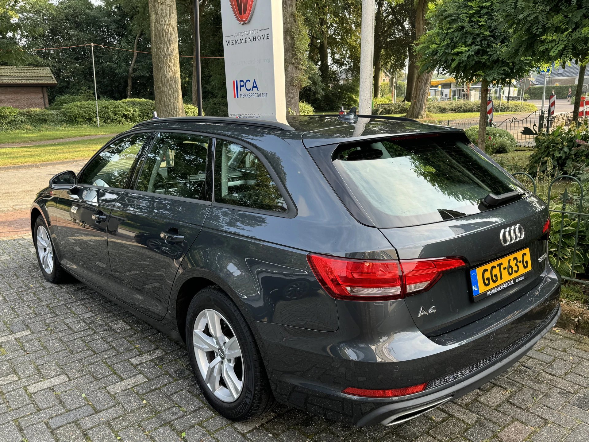 Hoofdafbeelding Audi A4