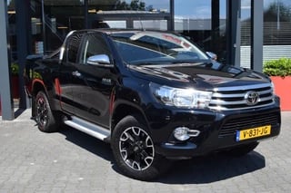 Hoofdafbeelding Toyota Hilux Toyota Hilux 2.4 D-4D X-TRA CAB CHALLENGER 4WD VAN