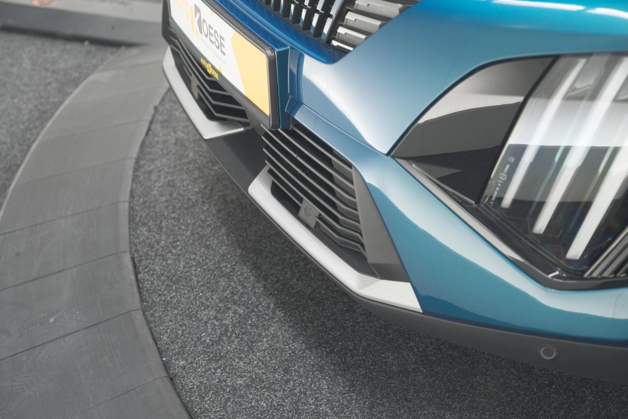 Hoofdafbeelding Peugeot e-2008