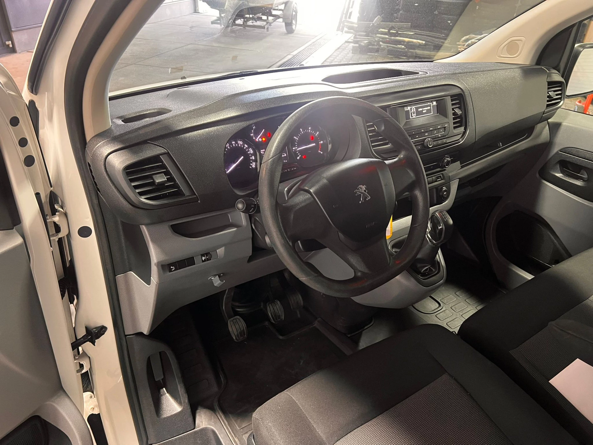 Hoofdafbeelding Peugeot Expert