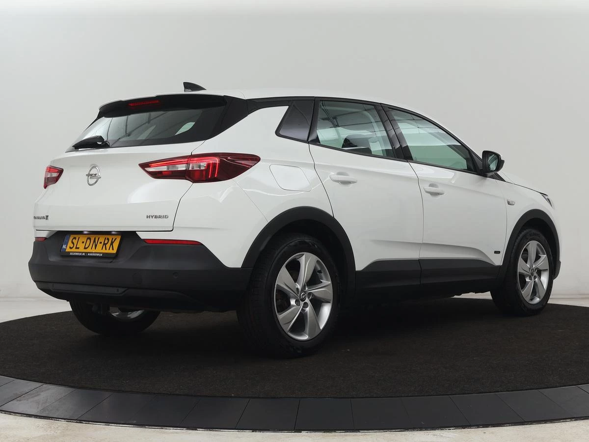 Hoofdafbeelding Opel Grandland X